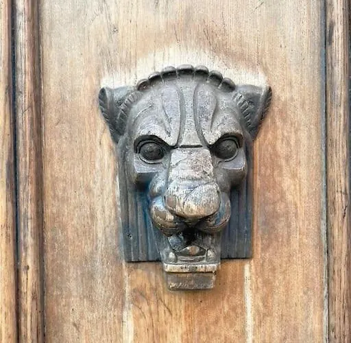 Unique In Vanalinn, Old Town * 탈린