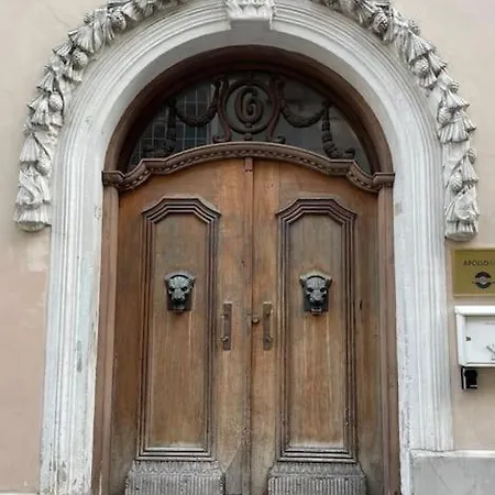 Unique In Vanalinn, Old Town Lägenhet